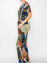 Front Flap Saddle With Lock