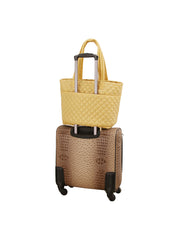 Quilted tote travel bag