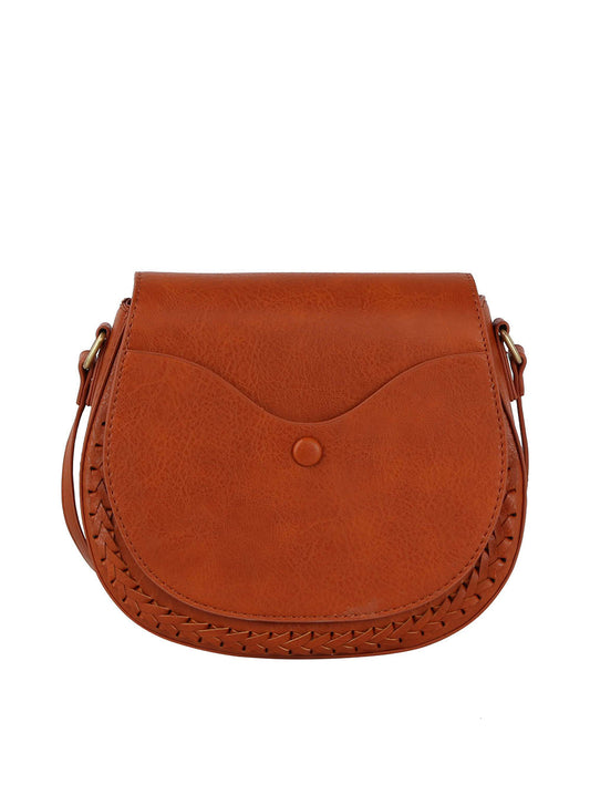 Front pocket flap whipstitching detailed saddle